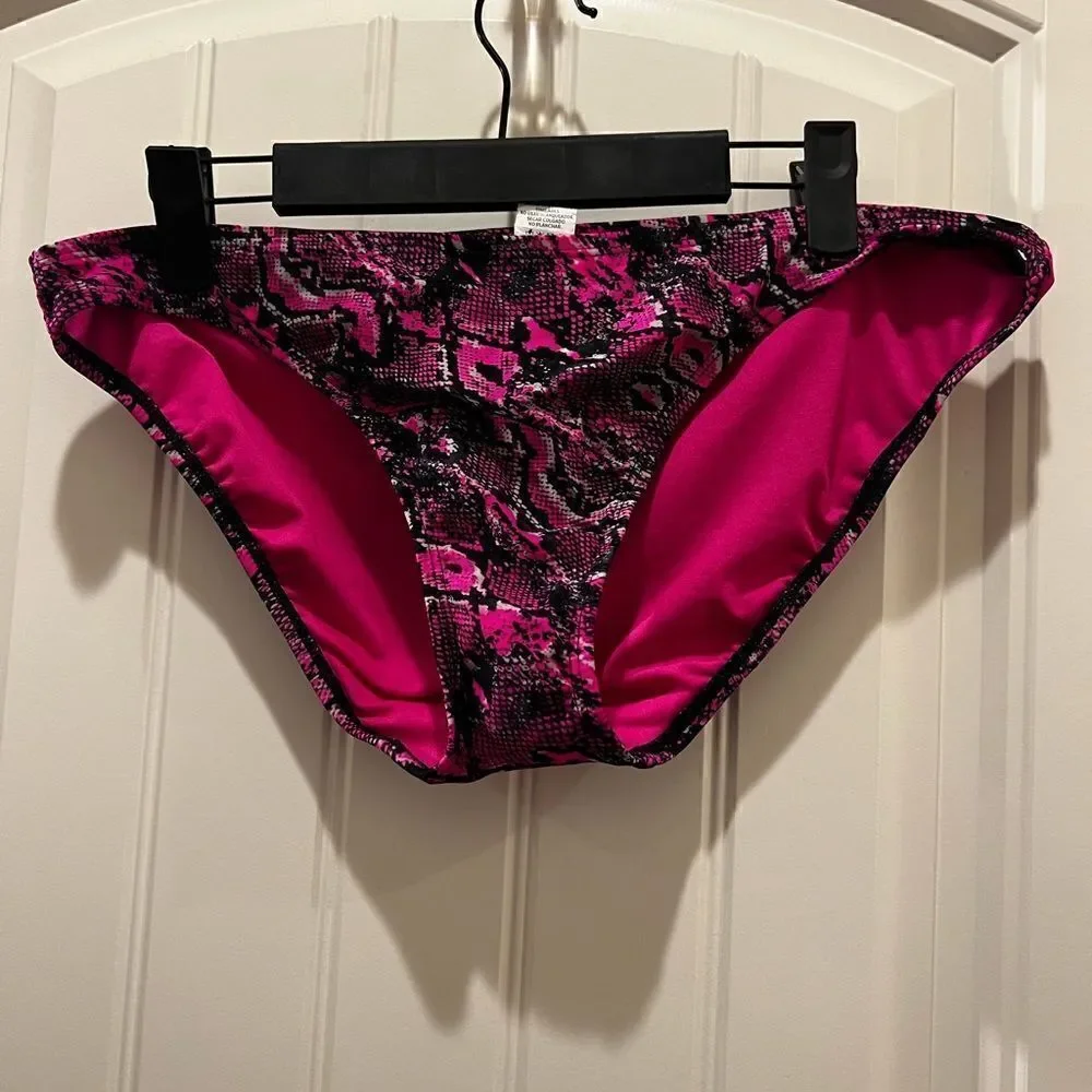OP pink snake print swim bottoms XL.  NWOT.